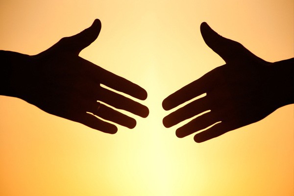 公司積極參與精準(zhǔn)扶貧活動，捐款10萬元